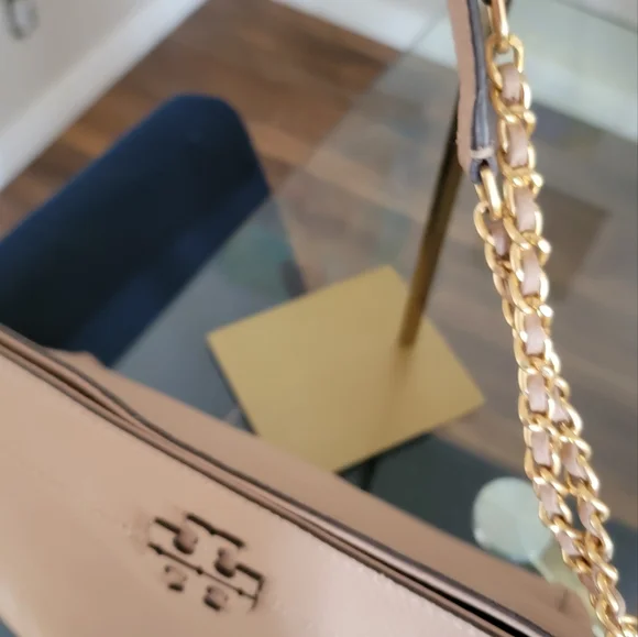 Tory Burch Pinkish Tan NwtCrossbody Bag with Gold Chain